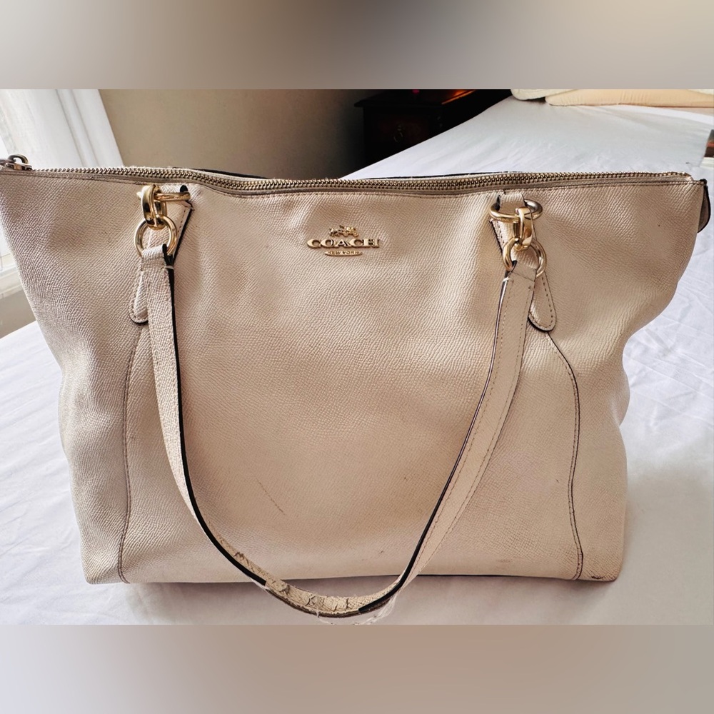 Vintage Coach Beige Leather Tote Bag